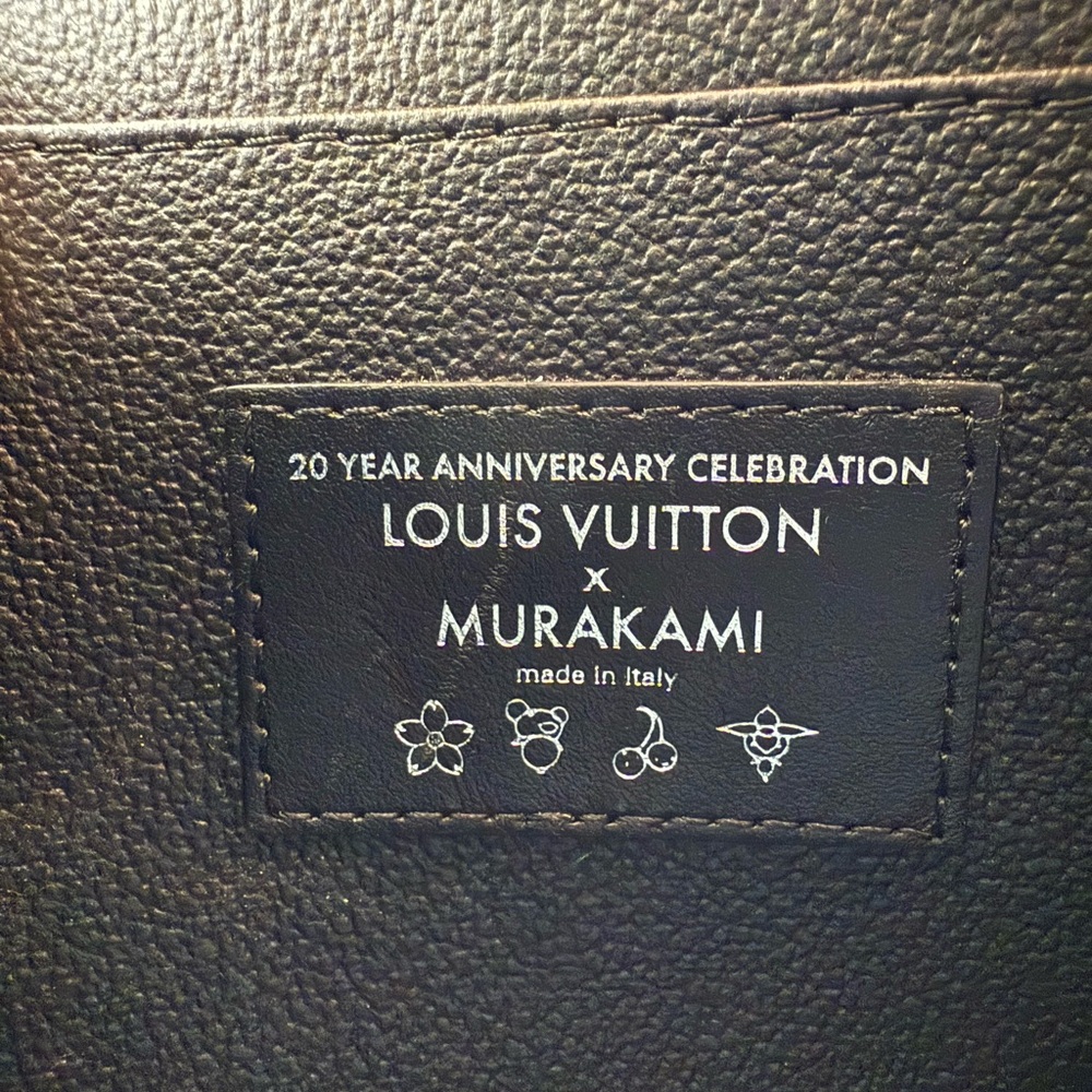 Louis Vuitton Murakami Cosmetic Toiletry Pouch 26 Multicolor Black Limited Ed - Picture 15 of 16